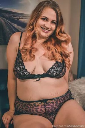 kinkycurvykat / Kinky.Curvy.Kat фото голая #0026