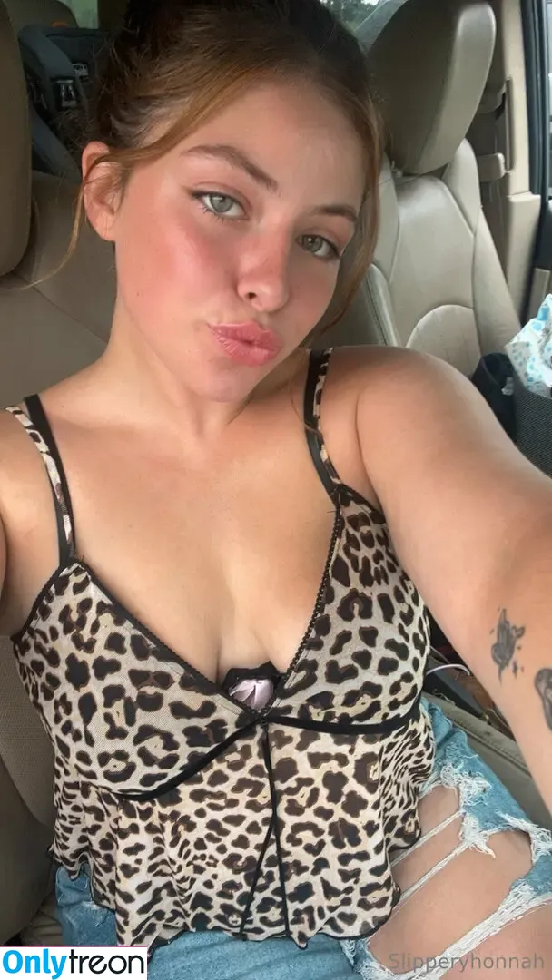 kinkyhonnah nude photo #0008 (exotichonnah)