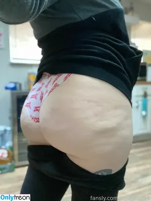 KinkyKat94 / chubbykat94 nude photo #0006