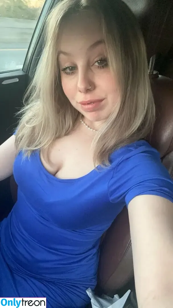 Kinzyyyy nude photo #0015 (SnowBunnyQueen / _kinzyyyy_ / itsskinzyyyy / snowitsskinzy)