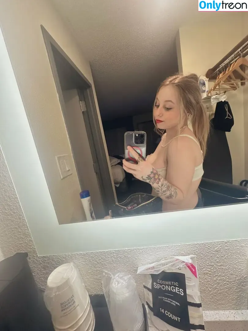 Kinzyyyy nude photo #0045 (SnowBunnyQueen / _kinzyyyy_ / itsskinzyyyy / snowitsskinzy)