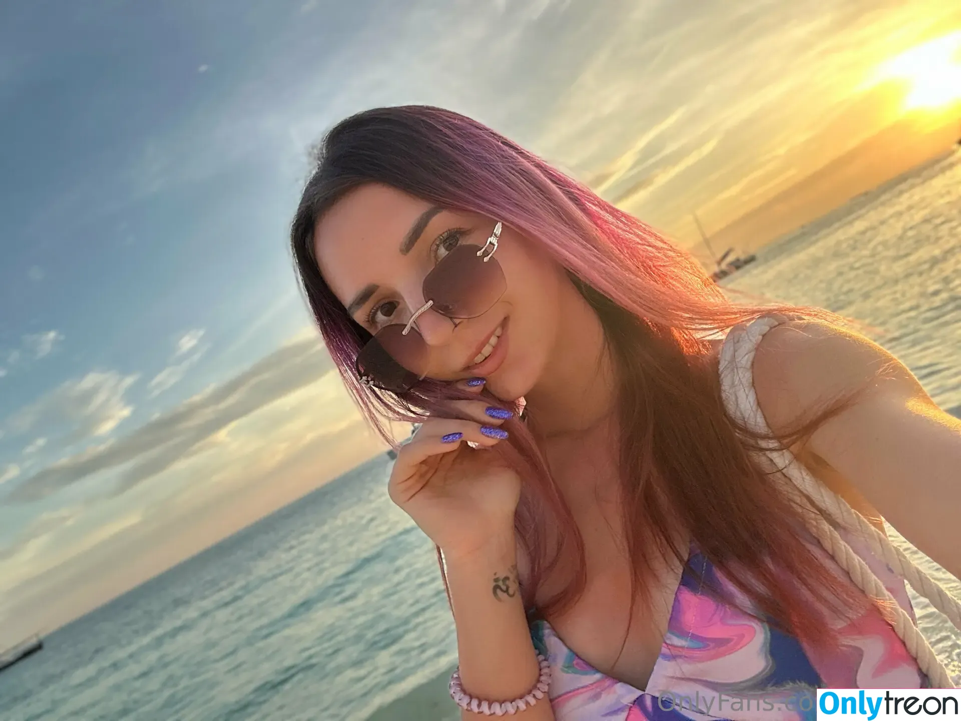 kira_cha голая photo #0091 (kira_cha)