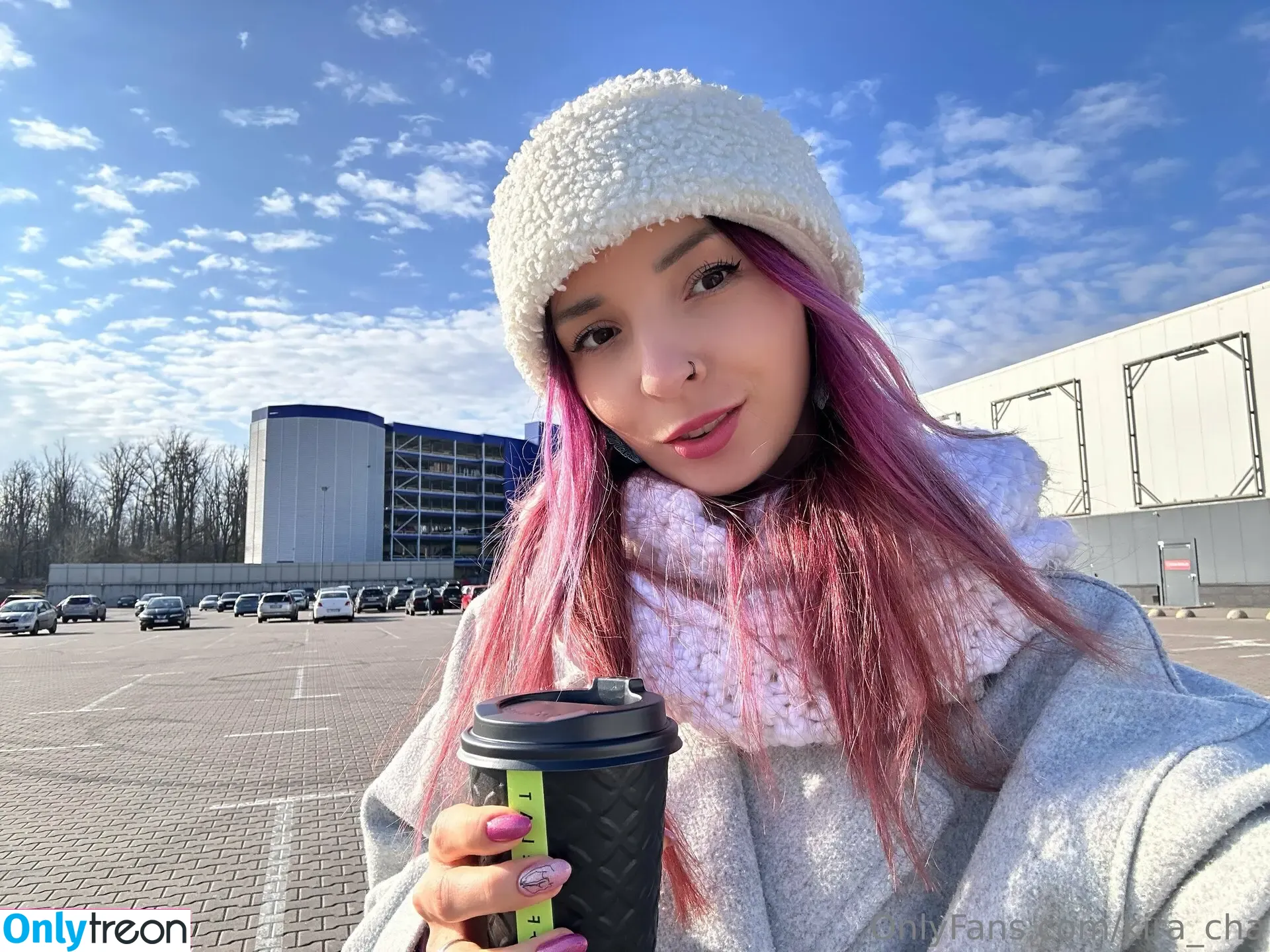 kira_cha nude photo #0097 (kira_cha)