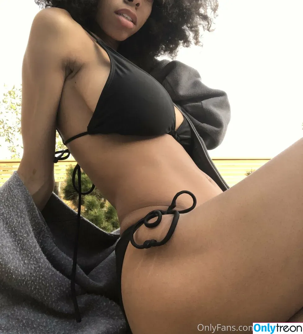 Kira Imani nude photo #0061 (imanifaith705 / kiraimani_)