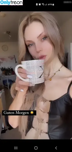 Kira Karambole / kira_karambole nude photo #0032