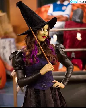 Kira Kosarin / kirakosarin фото голая #1319