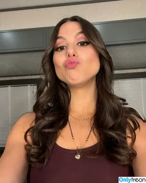 Kira Kosarin / kirakosarin фото голая #1358