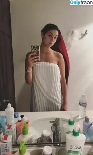 Kira Kosarin / kirakosarin nude photo #1531