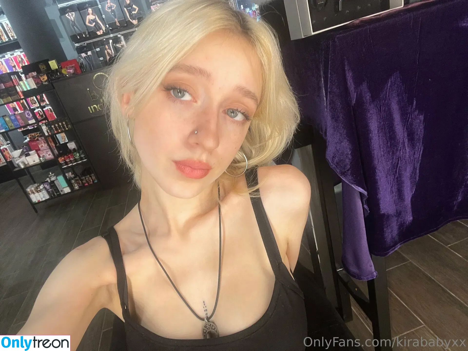 kirababyxx голая photo #0012 (kirababyx)