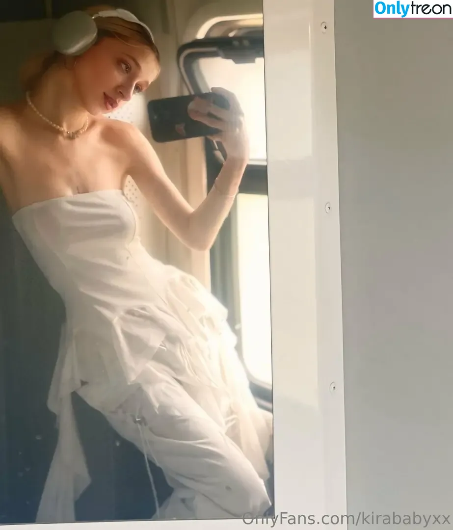 kirababyxx голая photo #0019 (kirababyx)