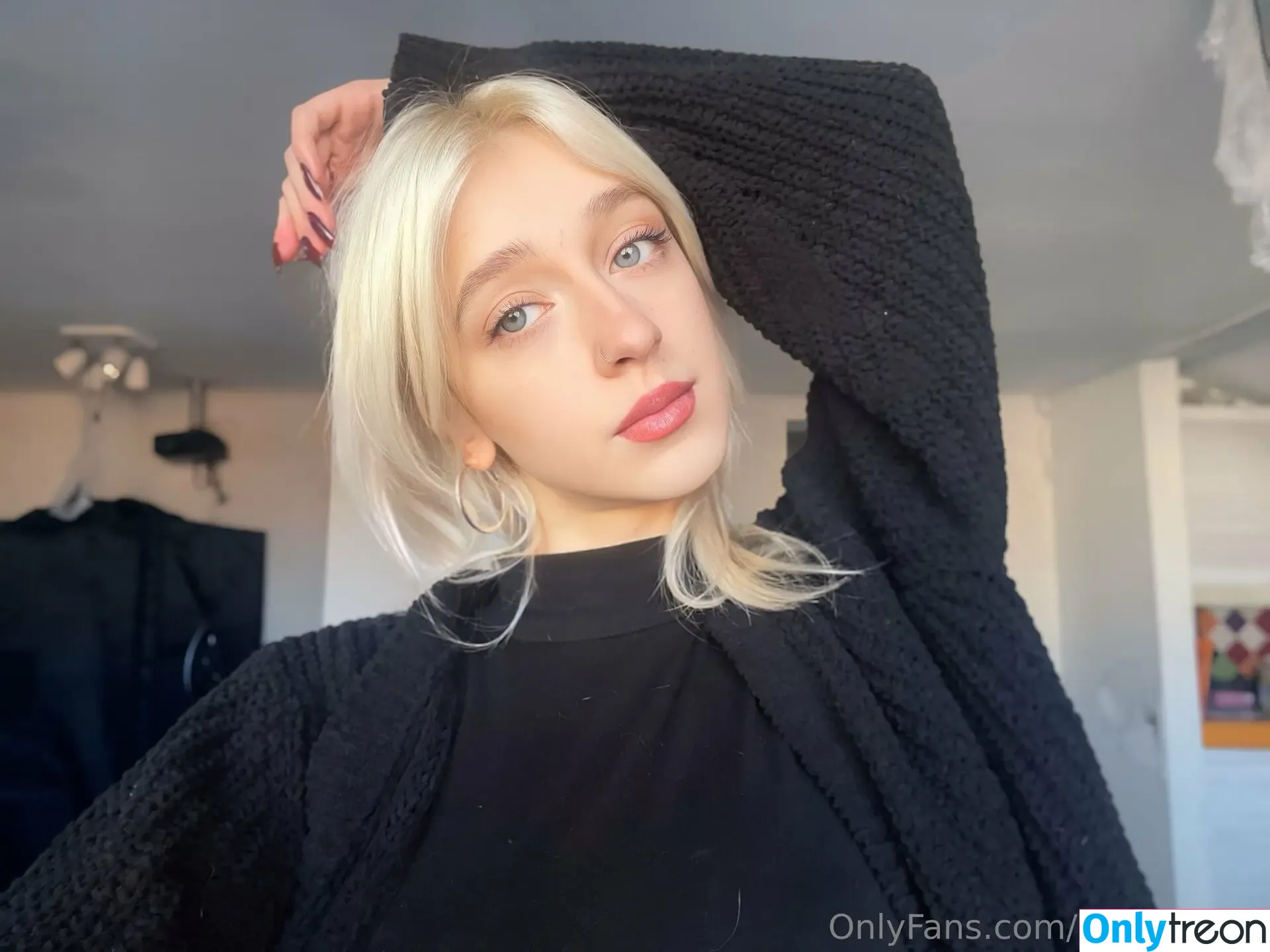 kirababyxx голая photo #0032 (kirababyx)