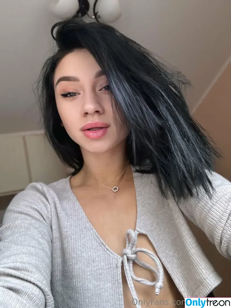 kiracrash nude photo #0211 (Kitty / kira-crash / kiraacrash / kirac_rash)