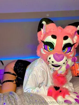 kirakittyxxx / Kiraxxxkat / auroraabloom фото голая #0079