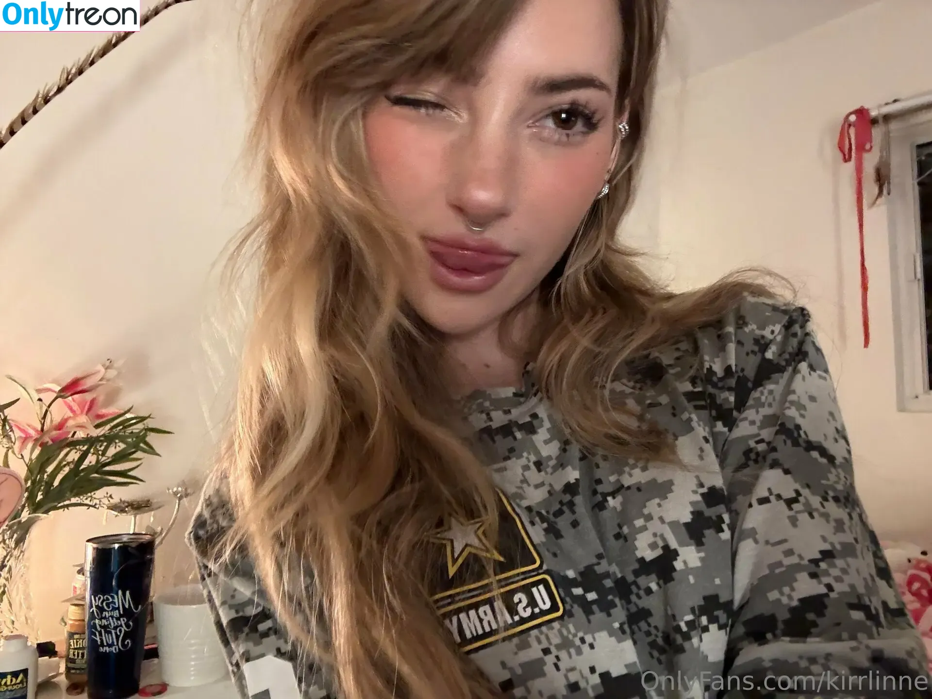 Kirrlinne nude photo #0060 (thekiralynne)