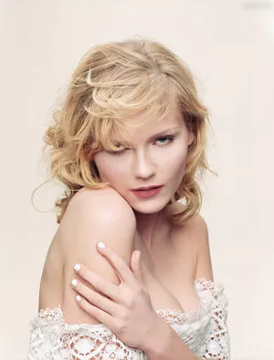 Kirsten Dunst / kirstendunst nude photo #0347