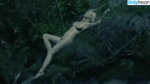 Kirsten Dunst / kirstendunst nude photo #0627