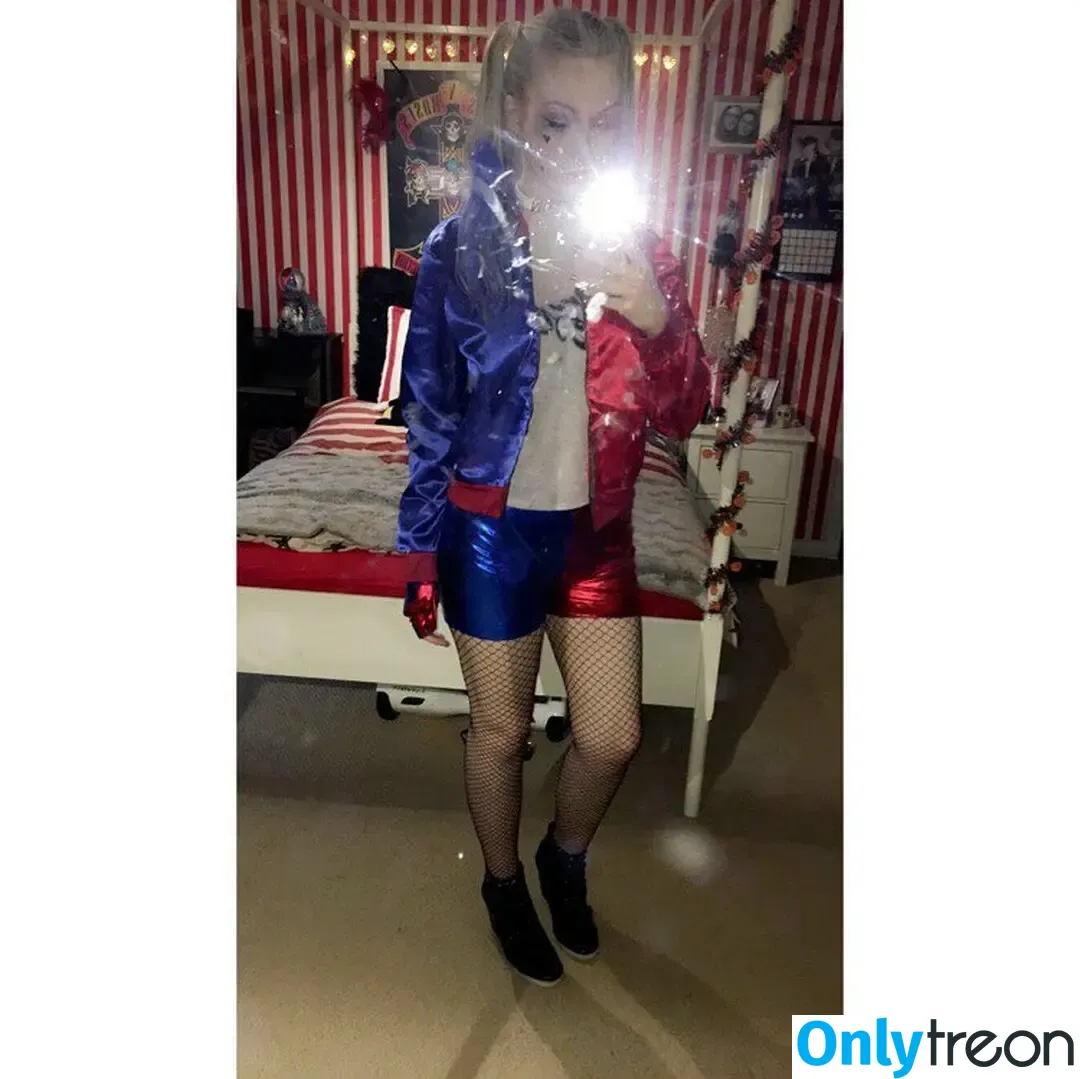 Kirsten Minnery-laing голая photo #0006 (kirstenminnerylaing / kirstenml / kirstenmlx)