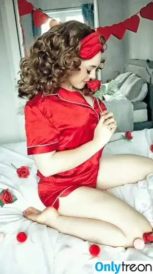 Kirsten Ria / Kirstenriaa / WhatCulture nude photo #0515