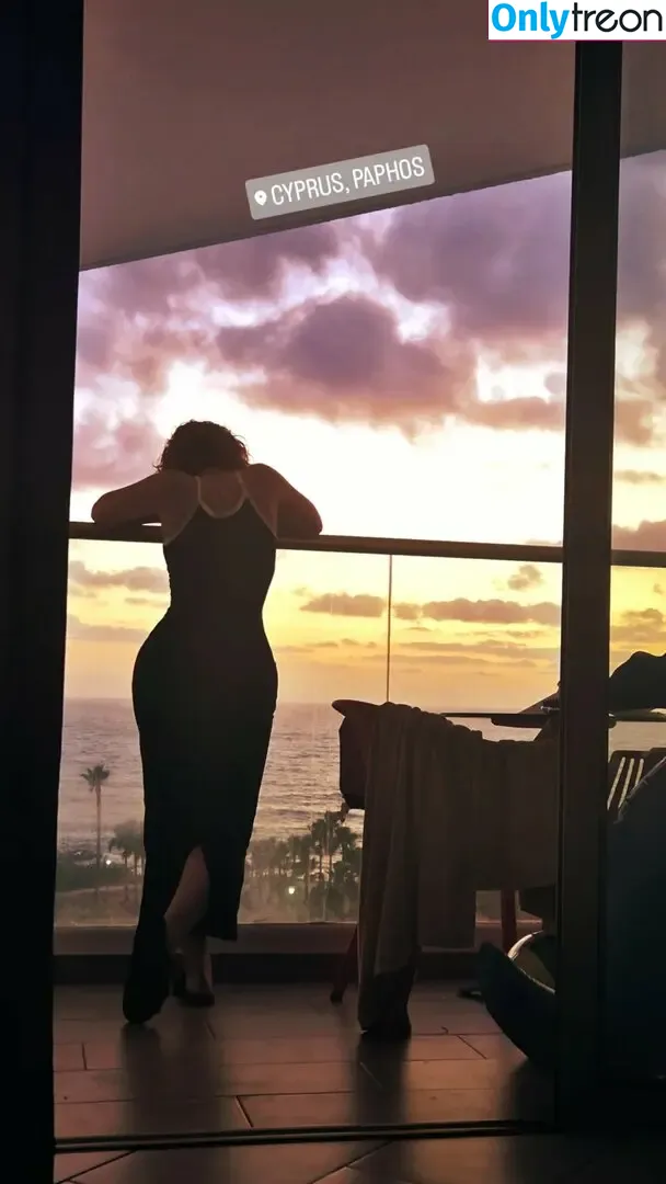 Kirsten Ria nude photo #0722 (Kirstenriaa / WhatCulture)