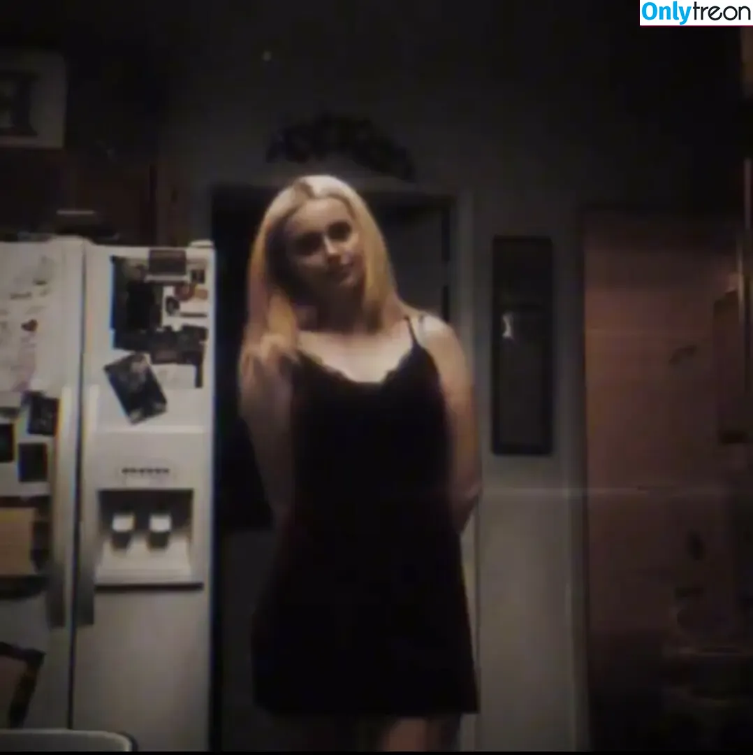 KitKat_jinx nude photo #0021 (CraftGirlGamer / jinxy_minx21)