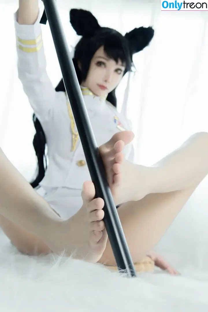 Kitkatcosplay nude photo #0017 (fun_lovin_kitkat / kit.kat.coz)
