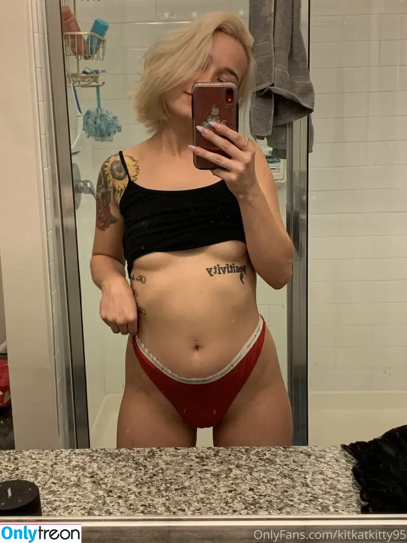 kitkatkitty95 nude photo #0010 (katkit95)
