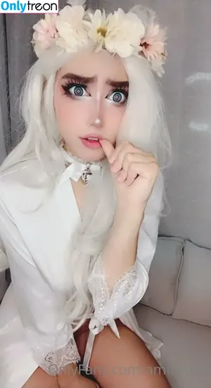  nude photo #0001