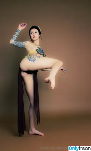 kitsune_foreplay / kitsune_owo_cosplay nude photo #0083