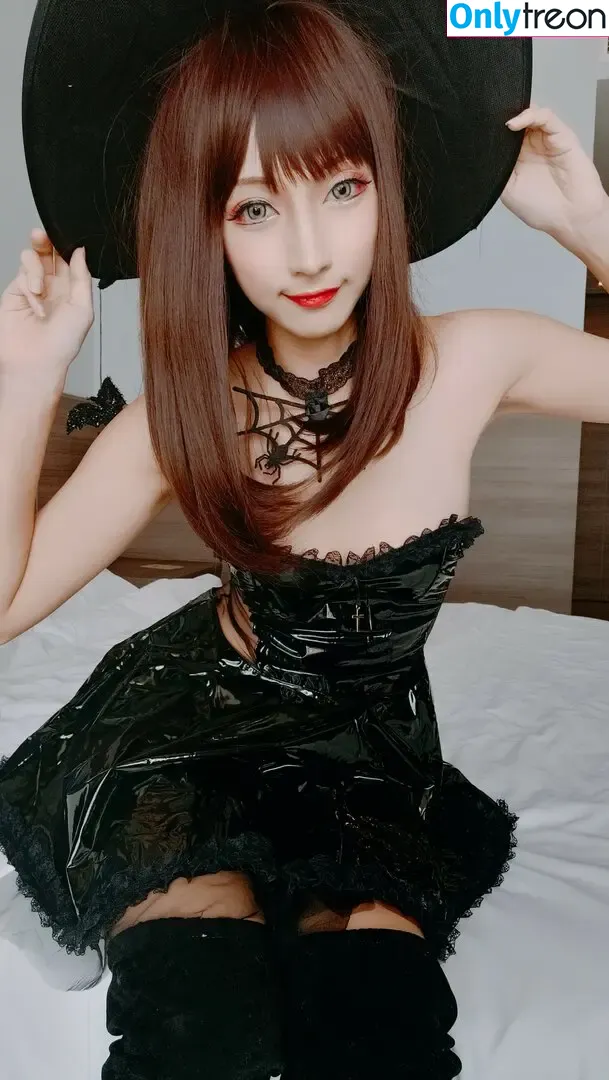kitsune_mura nude photo #0027 (Kitsune Mura / KitsuneMura / shiroktsne)