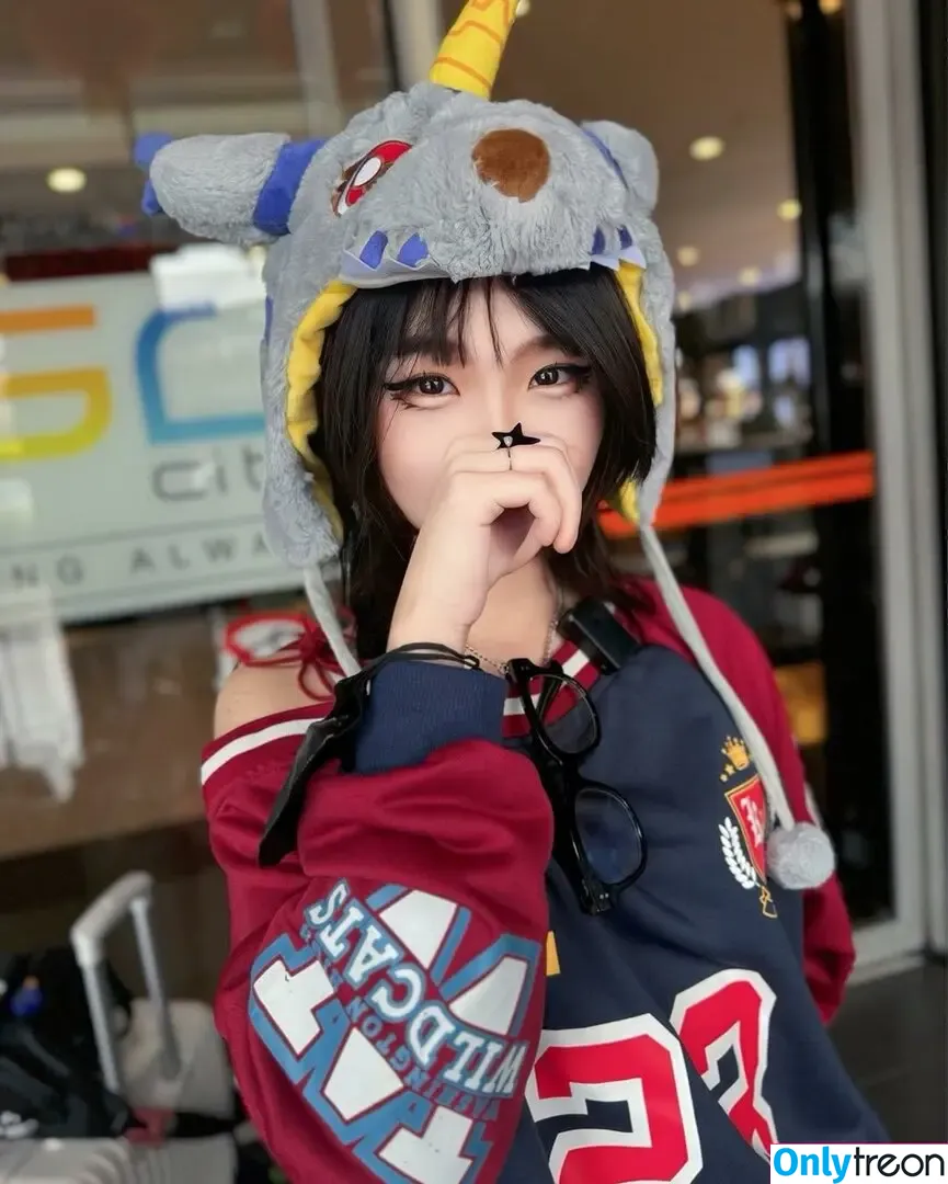 Kitsunee nude photo #0002 (kitsunee.___ / tina.kitsune)