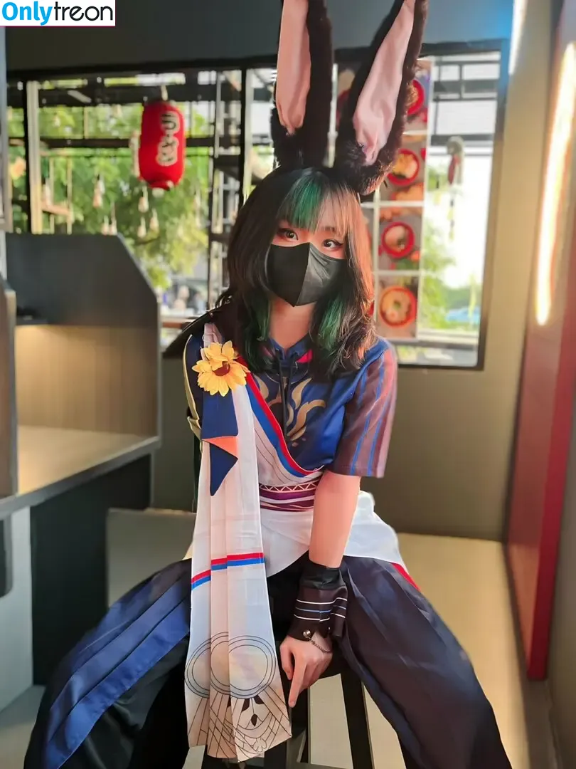 Kitsunee nude photo #0019 (kitsunee.___ / tina.kitsune)