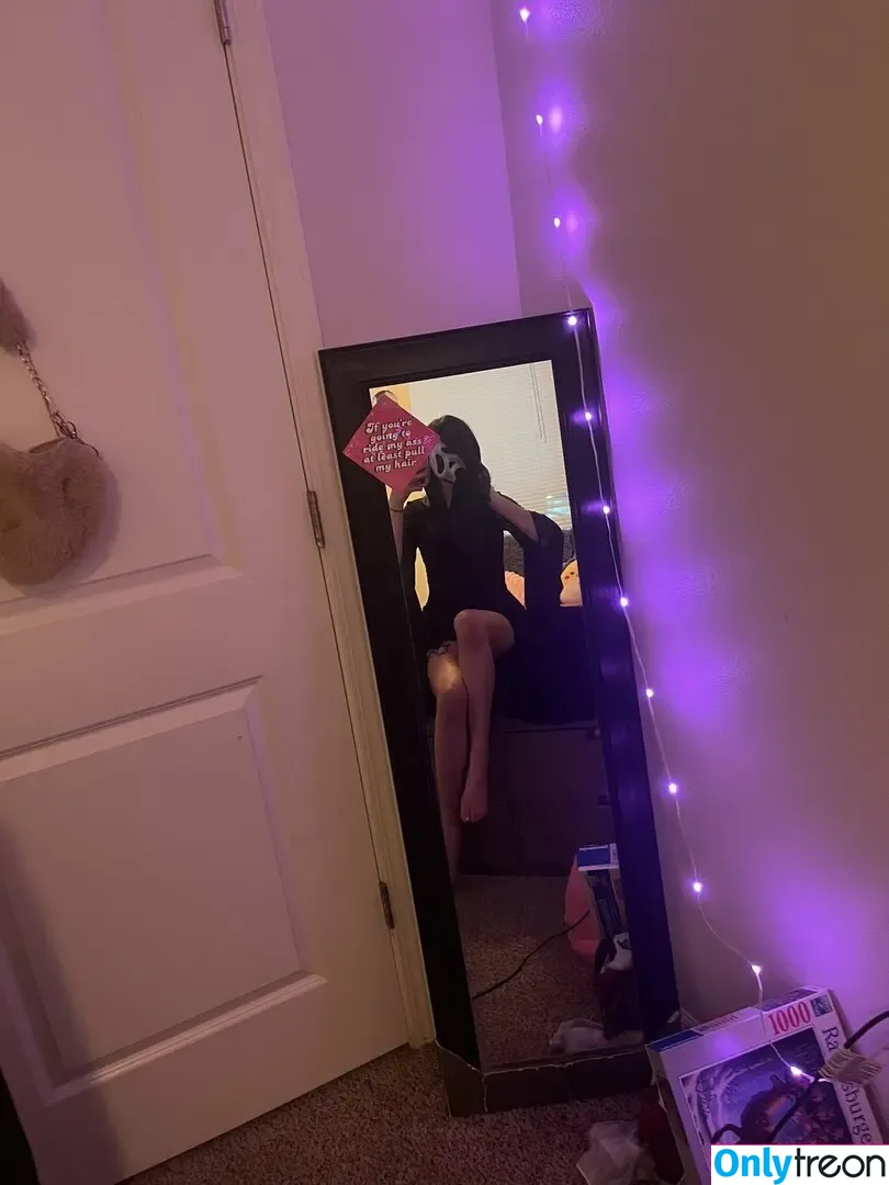 Kittenshmittenz nude photo #0002 (Hannahmayy22 / Kayzzieee)