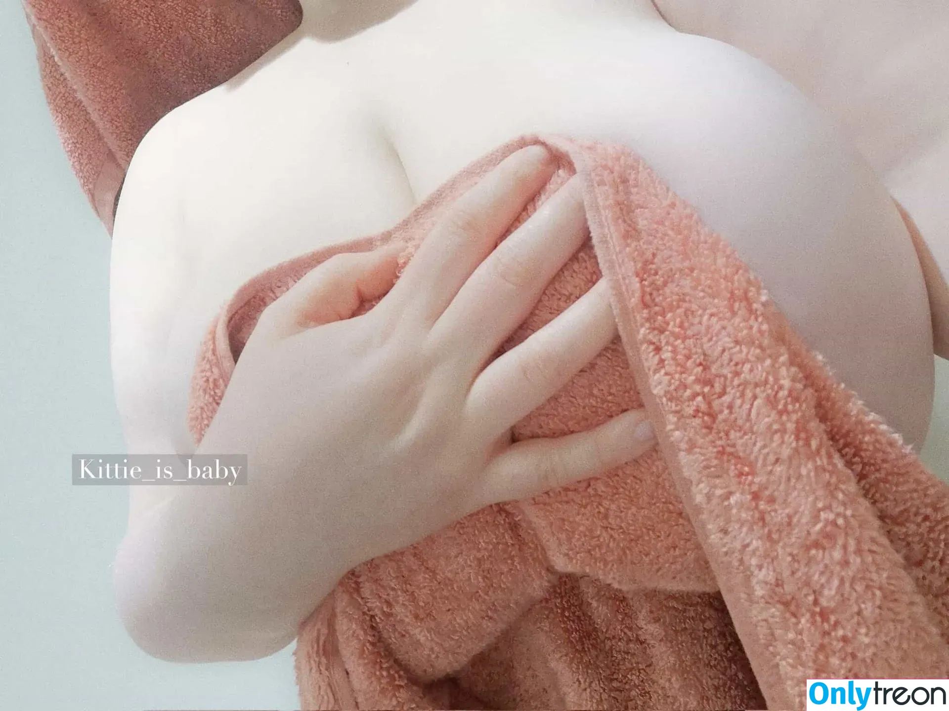 Kittie_is_baby nude photo #0009 (kittiesvip / soft_kittn)
