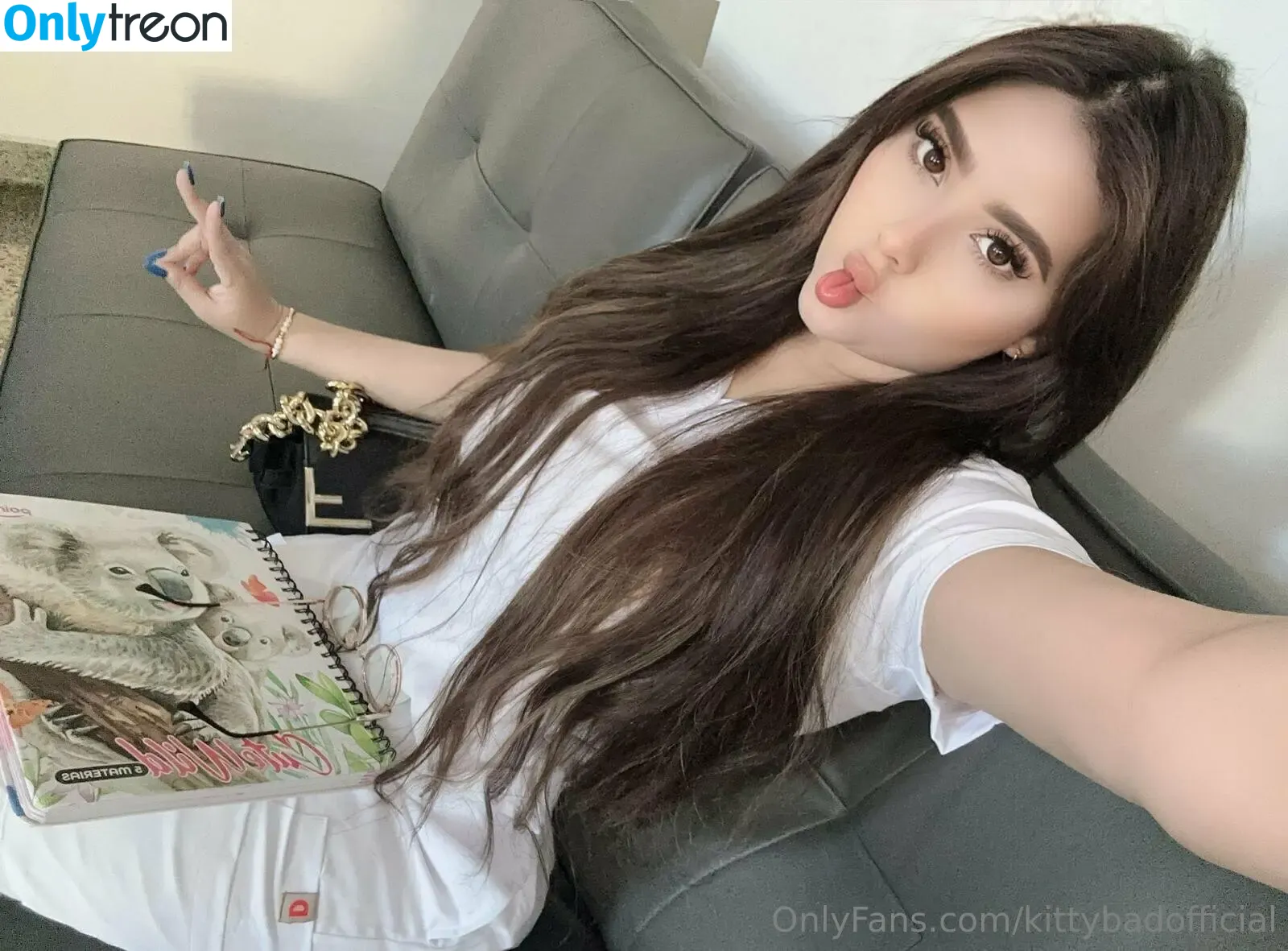 kitttybadofff голая photo #0013 (kitttykahlo)