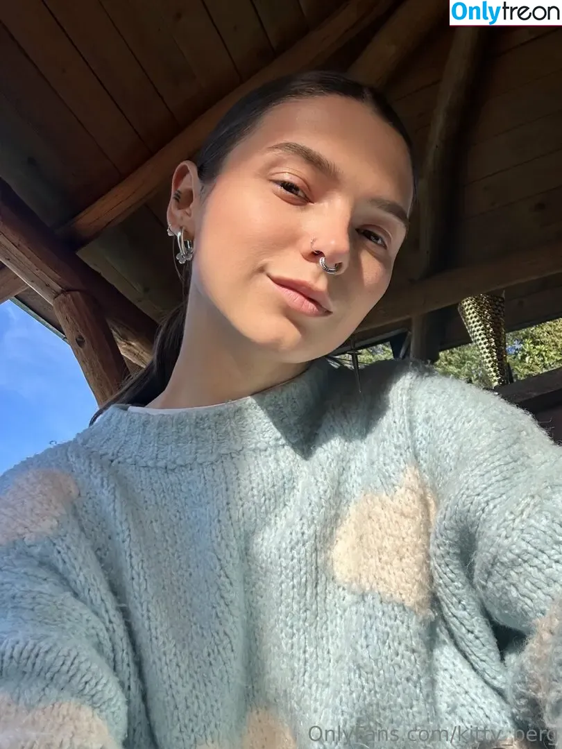 Kitty Berg голая photo #1651 (kitty_berg / kittyberg)