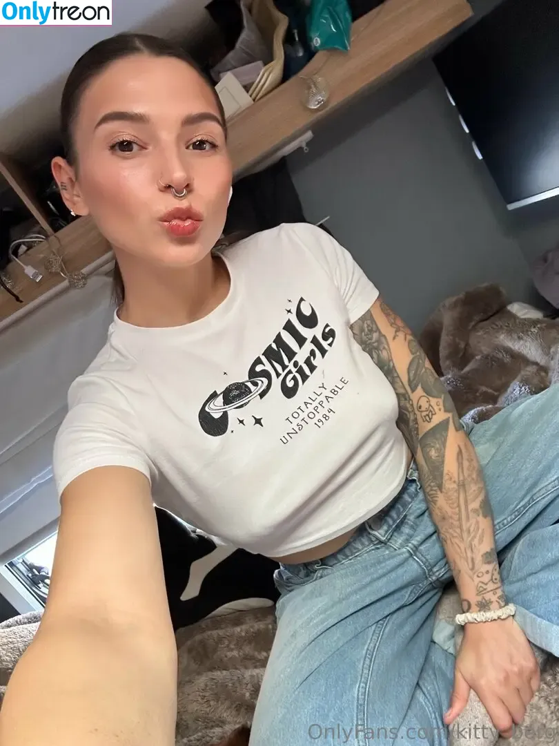 Kitty Berg голая photo #1832 (kitty_berg / kittyberg)