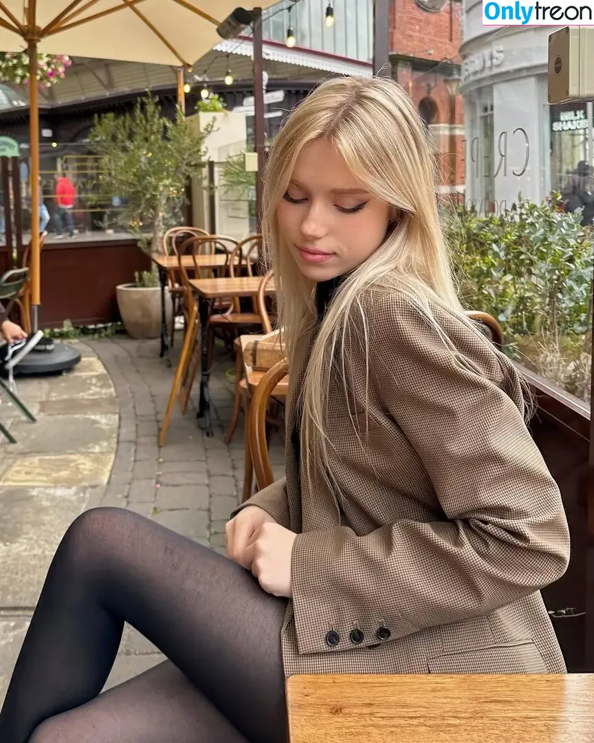 Kitty-Mae голая photo #0011 (kittymerritt)