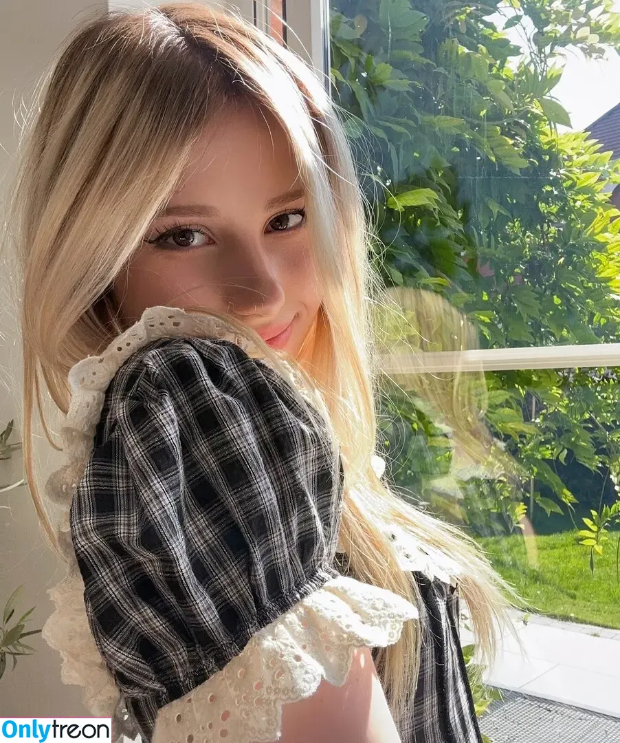 Kitty-Mae голая photo #0029 (kittymerritt)