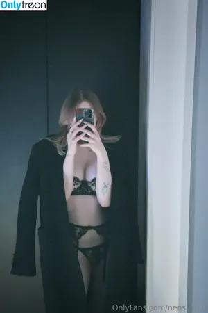  nude photo #0003