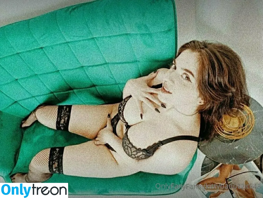 kittybadooficialll nude photo #0160 (babycaro_2)