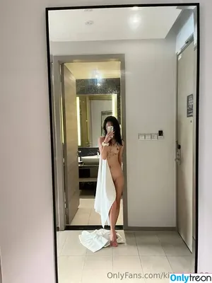  nude photo #0024