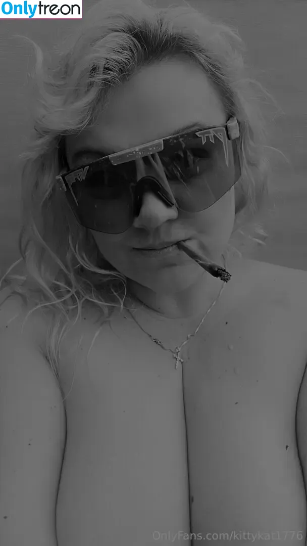 kittykat1776 голая photo #0034 (kittykat76)