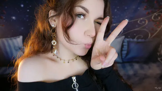 KittyKlaw ASMR / asmr.kittyklaw фото голая #0242