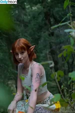 kittynippyhippie / littlenippyhippie nude photo #0014