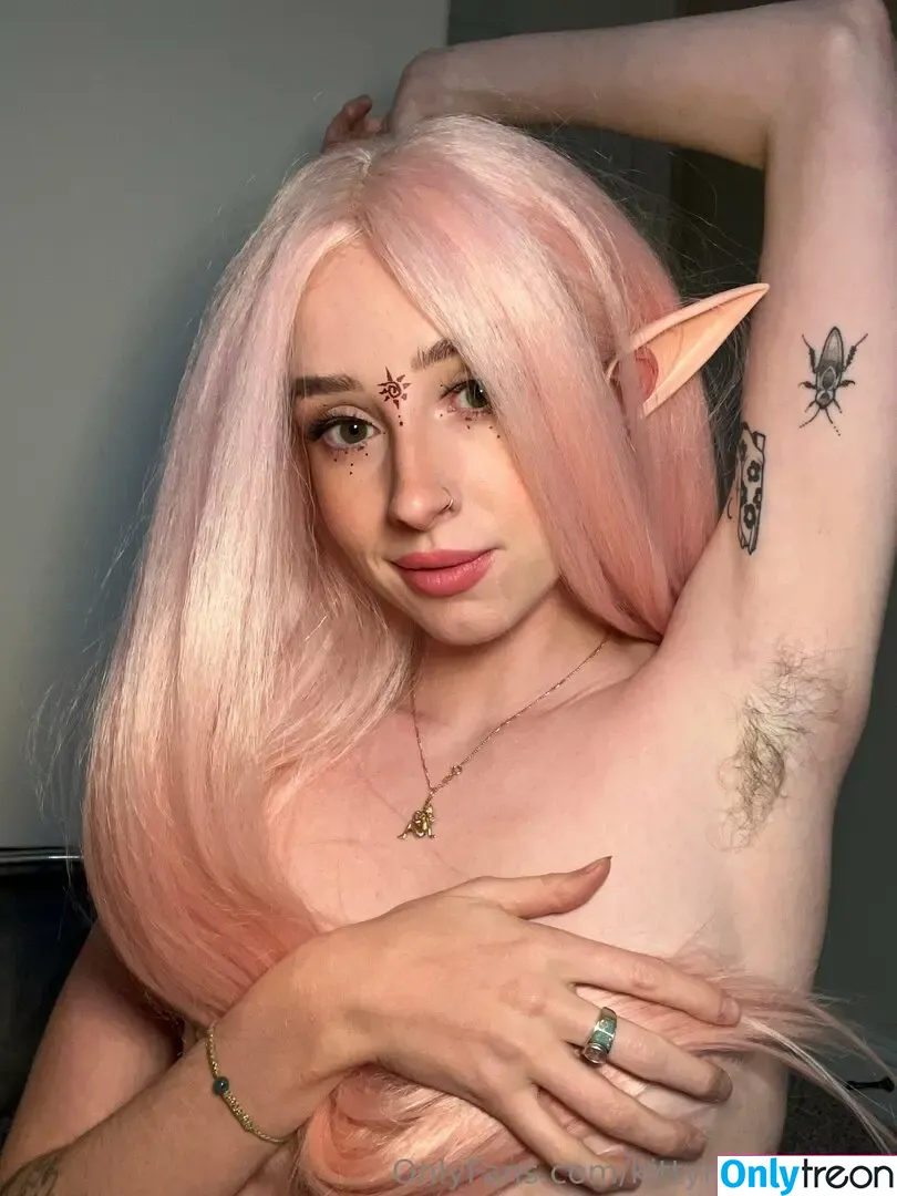 kittynippyhippie nude photo #0044 (littlenippyhippie)