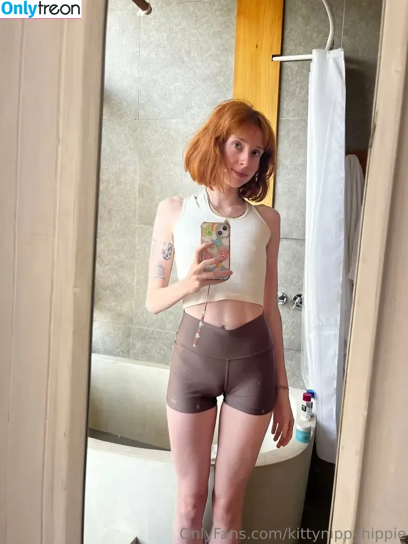 kittynippyhippie nude photo #0056 (littlenippyhippie)