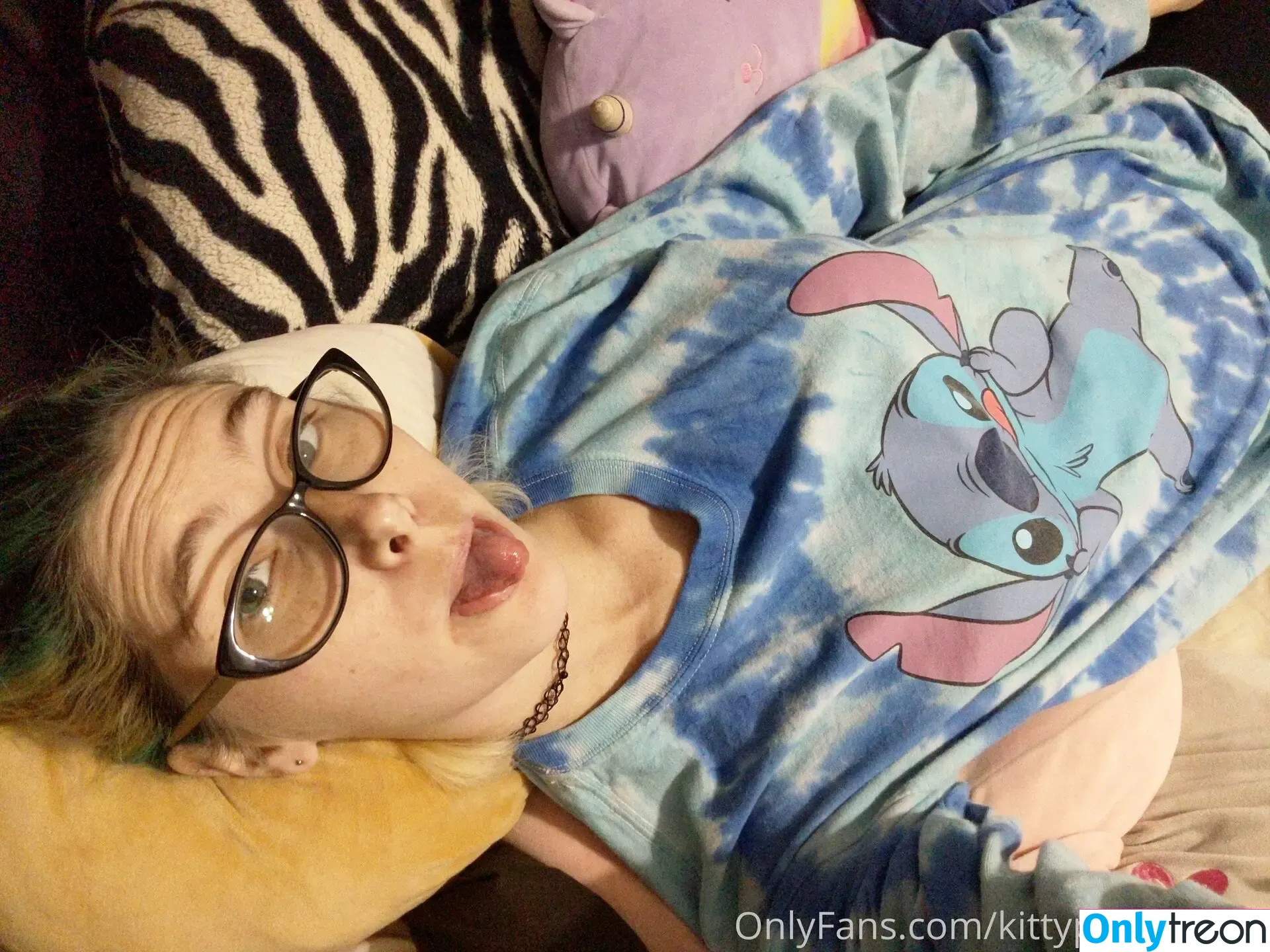 kittyplaysrough голая photo #0034 (kittyplays)