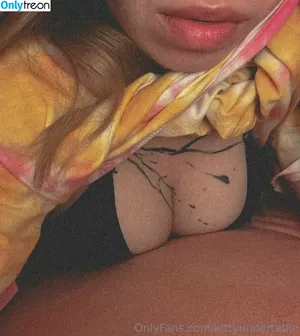 kittyundertable / sue.chan nude photo #0006