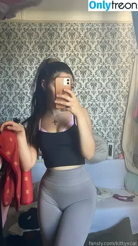 kittyxcat nude photo #0020 (lilaxgsm)