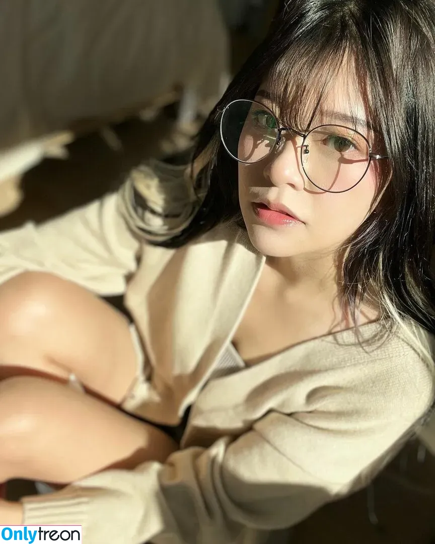 Kkatamina nude photo #0055 (Miyoung)